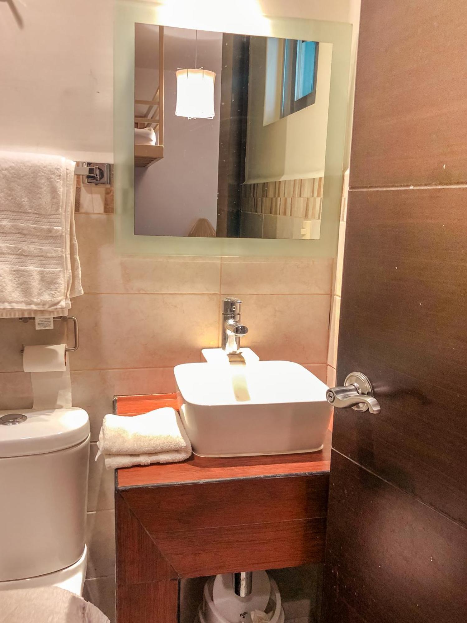 Suites Hamburgo Città del Messico Esterno foto
